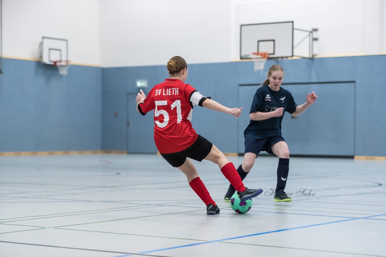 Bild 429 - C-Juniorinnen 2 Loewinnen Cup